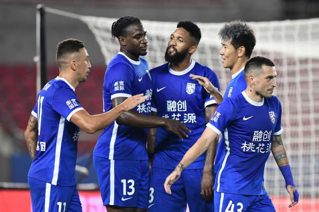 九游体育下载-中超前瞻：海港检验三镇成色 广州VS河北保级大战